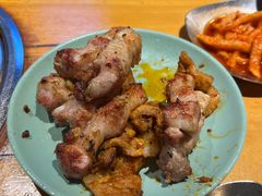 -唯成•韩国炭火烤肉 유성고기