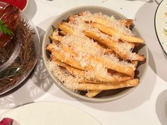 -罗宾斯牛排馆(重庆丽晶酒店)