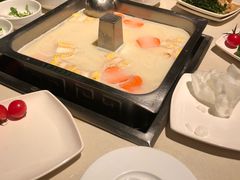 -海底捞火锅(公益西桥店)