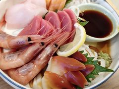 生鱼片拼盘-美洲岛烤肉自助餐厅
