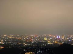 -紫金山山顶公园