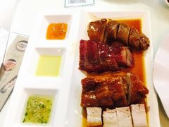 -新大咀港式茶餐厅(宝山万达店)