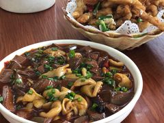 -胡子饮食店