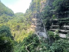 -龙水峡地缝景区