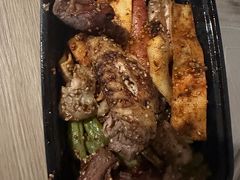 -许哥东北烧烤·铁丳烤串·宫后夹肉(繁花中心店)