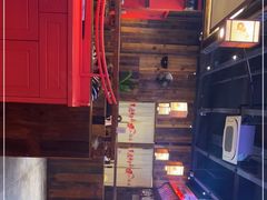 -先启半步颠小酒馆(白麓里店)