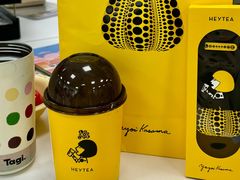 -喜茶(北京华贸购物中心店)