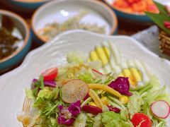 -明洞阿姨·韩式酱蟹烤肉·创意料理(三元桥店)