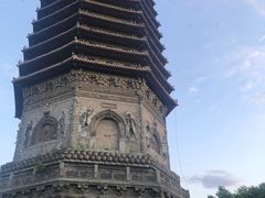 -玲珑塔公园