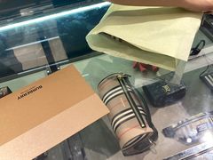 -BURBERRY(上海港汇恒隆广场店)