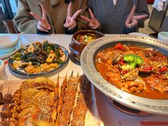 瓦罐面-亚伟瓦罐面美食城(淇县总店)