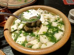 荠菜虾仁嫩豆腐-兰溪小馆(东直门簋街店)