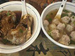 -老谢野馄饨(延安路店)