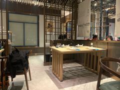 大堂-小船渔村•大连菜•大连焖鱼(黄河路店)