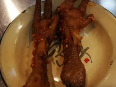 -马路牙子烧烤音乐酒馆(望京店)