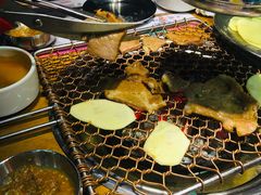 -老炉家木炭烤肉(长江国际店)