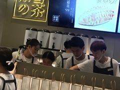 -奈雪的茶(市百一店)