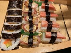-荣誉国际酒店-云顶旋转餐厅