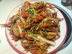 -乡土黄·鲜牛肉火锅·小龙虾(兴业街店)