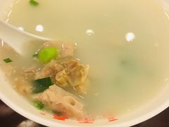 本帮肚肺汤-三两春(浦三路店)