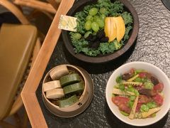 -三出山火锅(南京万象天地店)
