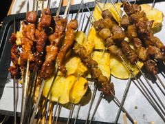-喝丢一只鞋海鲜烧烤·海肠捞饭(东关街店)
