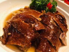 招牌烧鹅皇-避风塘(宝山万达店)