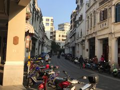 -海口骑楼小吃街