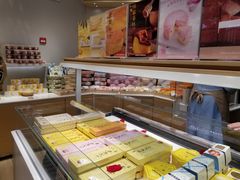 面包甜点陈列柜-好利来(熙地港店)