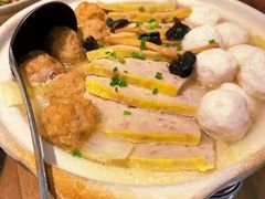 -老街烧烤大排档·地道湖北菜·龙虾馆(汉口火车站店)