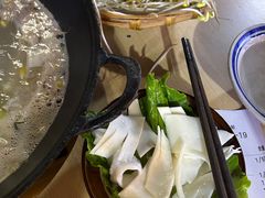 -乐闹闹重庆火鍋(民治店)