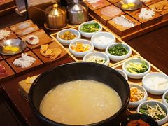 -银米·云南传统过桥米线(双廊黑金冠店)