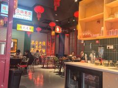 -黄弟大排档·湖南菜·小龙虾·小海鲜(凯旋北路店)