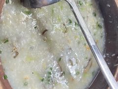-明本湛江鸡•海鲜小厨(陈家祠店)