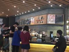-星巴克臻选(周浦万达店)