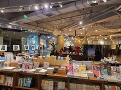 -方所(华润万象城店)