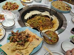 -满兴咱妈烀饼铁锅炖(兰州北街店)