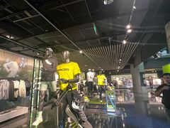 -NIKE品牌体验店(南京东路店)