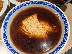 红汤银丝面-新万鑫银丝面·非遗无锡味(惠山古镇店)