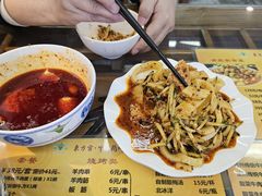 -东方宫·中国兰州牛肉拉面清真(三里屯店)