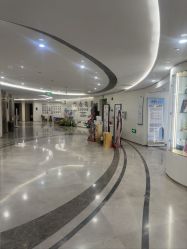 -重庆星荣整形外科医院