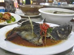 -四川小胡子海鲜(丁村万人海鲜广场店)