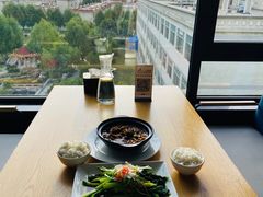 靠窗位-平措康桑·和牛自助观景餐厅(布达拉宫店)