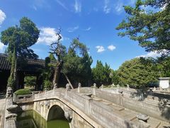 -汇龙潭