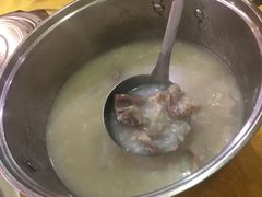 -洞密园美食城·二十二年老店(富华路店)