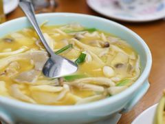 烩鲜菌-蜀宴小调·精致家常菜(来福士店)