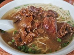 牛腩拼猪肠面-海幢瑞芳饮食店