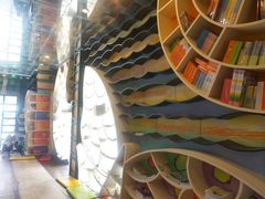 -钟书阁(松江泰晤士小镇店)