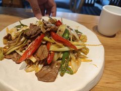 -隔壁老王·家常云南菜(花巷店)