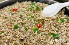 Steamed Clams with Home-style Flavor